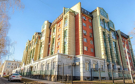 Многоквартирный жилой дом с объектами обслуживания и подземной автостоянкой